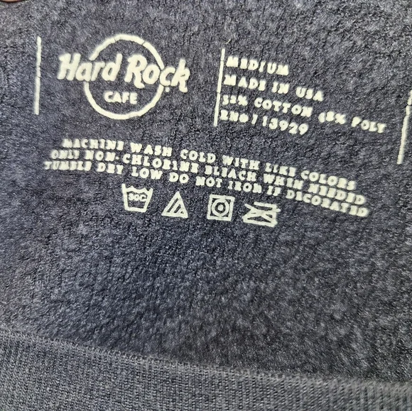 Hard Rock Las Vegas Womans Cropped Long Sleeve Sweatshirt Size M - Picture 10 of 10